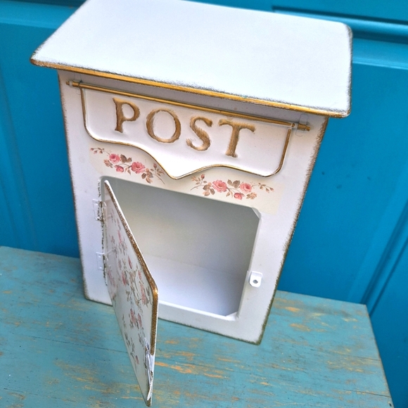 Ashland Vintage Reproduction Metal Mailbox Floral Tea Garden NWT New with Tag - Picture 7 of 13